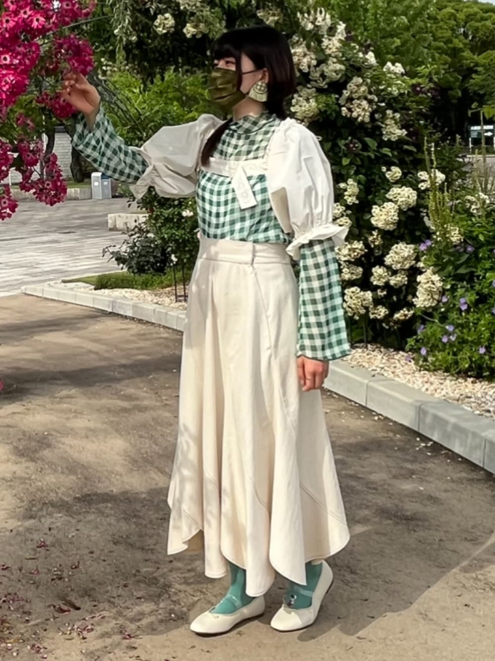 POPPY マーガレットデニムスカート カーキ　L poppyのマーガレットデニムスカート🌼 履くだけで心がときめいて
