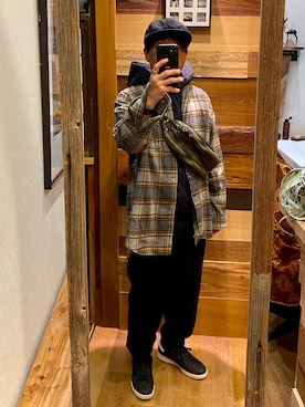 「nonnative（ノンネイティブ）のアイテム（パーカー）」を使った、Ron  さん（メンズ・167cm）の秋コーディネート