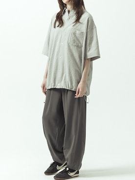 「SLICK（スリック）のアイテム」を使った、SLICKTOKYOさん（レディース・173cm）の夏コーディネート