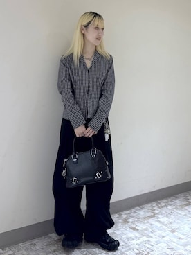 「PAGEBOY（ページボーイ）のWベルトボストンバッグ（ショルダーバッグ、ブラック系）」を使った、みはるんさん（レディース）の秋コーディネート