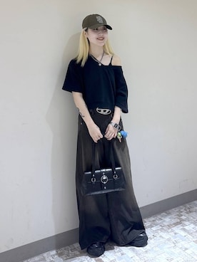 「PAGEBOY（ページボーイ）の＜まるでデニム見え！/紫外線カット/接触冷感/ストレッチ＞マルデニメガレッグパンツ（デニムパンツ、ブラウン系）」を使った、みはるんさん（レディース）の夏コーディネート