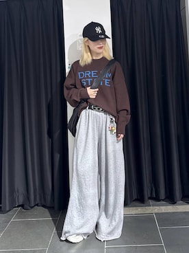 「PAGEBOY（ページボーイ）のサイドタックルーズウラケパンツ/イージーパンツ【4color・2size】（スウェットパンツ）」を使った、みはるんさん（レディース・160cm）の秋コーディネート