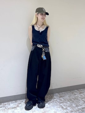 「PBLIM（ページボーイリム）の《UNISEX》ヘンリーレイヤードタンク / ２枚セット（タンクトップ、ブルー系）」を使った、みはるんさん（レディース）の夏コーディネート