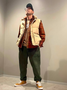 「アイテム（カバーオール）」を使った、ebhibiyaさん（メンズ・173cm）の冬コーディネート