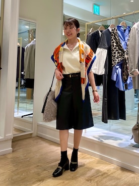 「アイテム（ストール/ショール）」を使った、onoさん（レディース・157cm）の秋コーディネート