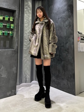 「EMODA（エモダ）のアイテム（ニット/セーター）」を使った、山下綾子さん（レディース・160cm）の秋コーディネート