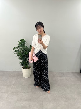 「mystic（ミスティック）の【小花柄/2サイズ展開】フラワータックパンツ（その他パンツ）」を使った、nozomiiisaka123さん（レディース・154cm）の春コーディネート