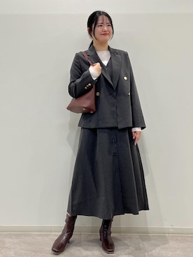 「アイテム（ジャンパースカート）」を使った、かんちゃんさん（レディース・165cm）の秋コーディネート