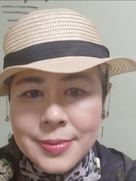 「アイテム（帽子）」を使った、つっしーさん（レディース・167cm・40代）の春コーディネート