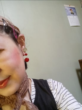 「アイテム（アクセサリー）」を使った、つっしーさん（レディース・167cm・40代）の夏コーディネート