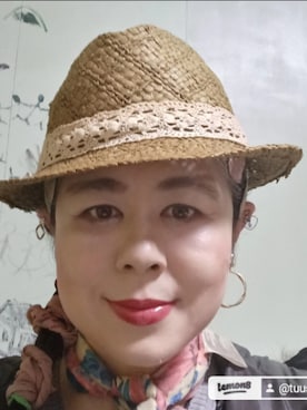 「アイテム（帽子）」を使った、つっしーさん（レディース・167cm・40代）の春コーディネート
