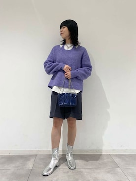 「冬の差し色コーデ」｜「アイテム（バッグ）」を使った、つっちーさん（レディース・162cm）の冬コーディネート