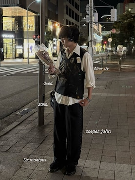 「CASPER JOHN（キャスパージョン）のアイテム（スラックス）」を使った、綿さん（メンズ・182cm）の秋コーディネート