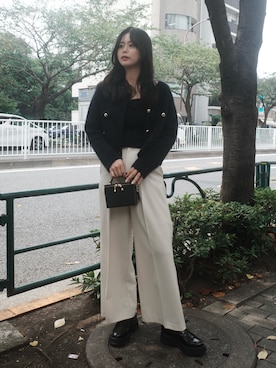 「アイテム（ノーカラージャケット）」を使った、YUKA OTAさん（レディース・165cm）の秋コーディネート