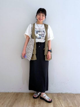 「LOWRYS FARM（ローリーズファーム）のカットリブタイトスカート　103920（スカート）」を使った、and.youさん（レディース・157cm）の夏コーディネート