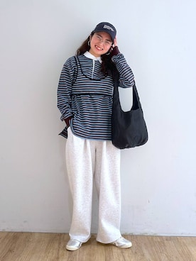 「メガネ」｜「アイテム（スウェットパンツ）」を使った、and.youさん（レディース・157cm）の冬コーディネート