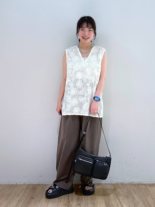 セール】3Dレースベスト 492172（ベスト）｜LOWRYS FARM（ローリーズ