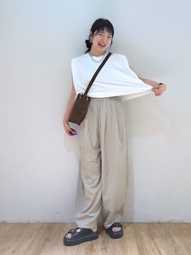 「LOWRYS FARM（ローリーズファーム）のバルーンプルオーバーフレンチスリーブ　574769（Tシャツ/カットソー）」を使った、and.youさん（レディース・157cm）の夏コーディネート