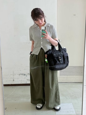 「LOWRYS FARM（ローリーズファーム）のソフリネンワイドパンツ 621564（スラックス、グリーン系）」を使った、and.youさん（レディース）の春コーディネート