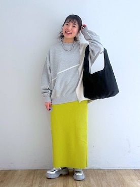 「着痩せ」｜「アイテム（スウェット）」を使った、and.youさん（レディース・157cm）の冬コーディネート