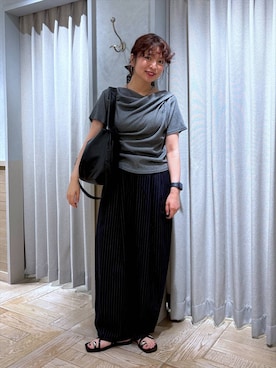 「LOWRYS FARM（ローリーズファーム）のドレーププルオーバーSS 1053677（Tシャツ/カットソー、グレー系）」を使った、and.youさん（レディース）の夏コーディネート