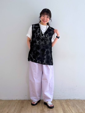 「アイテム（スラックス、パープル系）」を使った、and.youさん（レディース・157cm）の春コーディネート