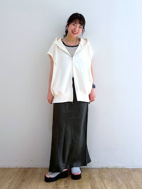 「アイテム（その他、グレー系）」を使った、and.youさん（レディース・157cm）の夏コーディネート