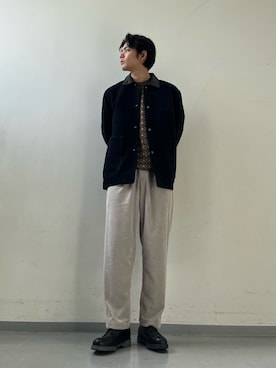 「冬の注目アウター」｜「アイテム（その他アウター）」を使った、岩波　奏人さん（メンズ・183cm）の秋コーディネート