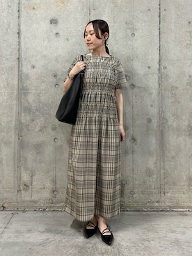 「SENSE OF PLACE by URBAN RESEARCH(センスオブプレイスバイアーバンリサーチ)のチェックシャーリングワンピース(ワンピース、ベージュ系)」を使った、hmey2698さん(レディース・155cm)の夏コーディネート