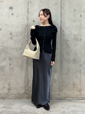 「SENSE OF PLACE by URBAN RESEARCH（センスオブプレイスバイアーバンリサーチ）の『洗濯可/防花粉』SKINProofオフショルセーター（ニット/セーター、ブラック系）」を使った、hmey2698さん（レディース・155cm）の春コーディネート