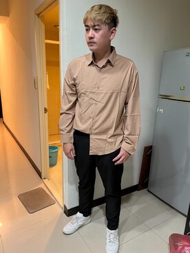 「H&M（エイチ・アンド・エム）のアイテム（その他トップス）」を使った、林哲緯さん（メンズ・180cm）の夏コーディネート