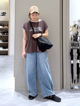 「NEW ERA（ニューエラ）のNEW ERA/CASUAL CLASSIC/26/616621（キャップ、ベージュ系）」を使った、kusuko1103さん（レディース・163cm）の春コーディネート
