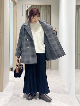 「アイテム（チェスターコート）」を使った、kusuko1103さん（レディース・163cm・40代）の秋コーディネート