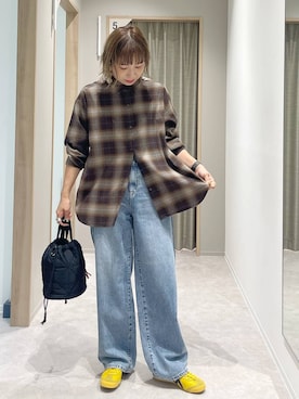 「GLOBAL WORK（グローバルワーク）のGOODデニムバギーパンツ/498388（デニムパンツ）」を使った、kusuko1103さん（レディース・163cm・40代）の秋コーディネート