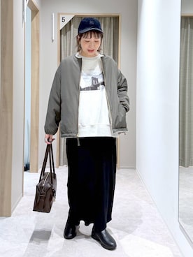 「アイテム（ブルゾン、グレー系）」を使った、kusuko1103さん（レディース・163cm）の冬コーディネート