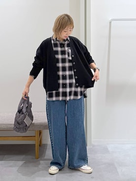 「GLOBAL WORK（グローバルワーク）のGOODデニムアソートワイド/1042802（デニムパンツ、ブルー系）」を使った、kusuko1103さん（レディース・163cm）の秋コーディネート