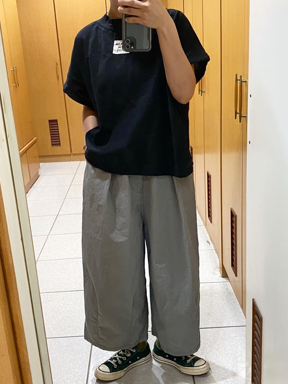 「CONVERSEのアイテム（スニーカー、グリーン系）」を使った、yukichen3388さん（レディース・155cm）の夏コーディネートの1枚目の写真