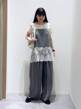 「GLOBAL WORK（グローバルワーク）のスペ軽お財布ショルダー2/580785（Shoulderbag、ベージュ系）」を使った、ニカさんの春コーディネート