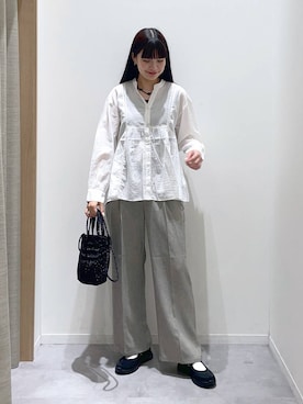 「GLOBAL WORK（グローバルワーク）のmeets India/ハシゴレースブラウス/601190（Shirts、ホワイト系）」を使った、ニカさんの春コーディネート