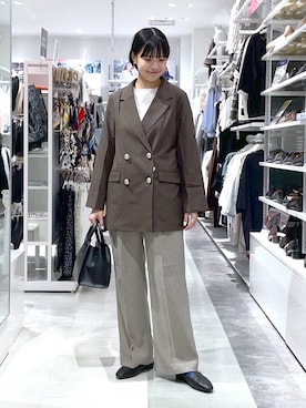 「アイテム（その他シューズ）」を使った、西尾有加さん（レディース・164cm・20代）の秋コーディネート