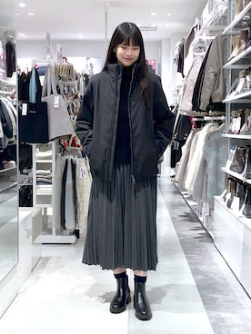 「GLOBAL WORK（グローバルワーク）のライトウォームスタンドブルゾン/451309（ブルゾン）」を使った、西尾有加さん（レディース・164cm）の秋コーディネート