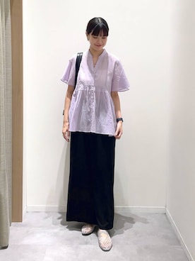 「アイテム（バックパック/リュック、グレー系）」を使った、ニカさん（レディース・164cm）の秋コーディネート