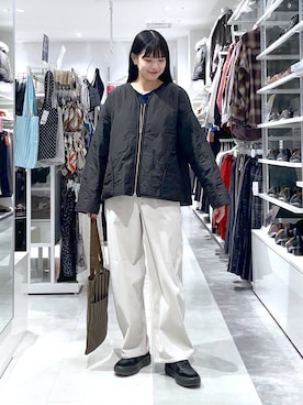 「アイテム（ブルゾン）」を使った、西尾有加さん（レディース・164cm・20代）の秋コーディネート