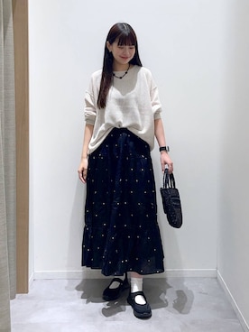 「GLOBAL WORK（グローバルワーク）のmeets India/ティアード刺繍スカート/625306（Skirt、ブラック系）」を使った、ニカさんの春コーディネート