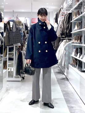 「アイテム（チェスターコート）」を使った、西尾有加さん（レディース・164cm・20代）の秋コーディネート