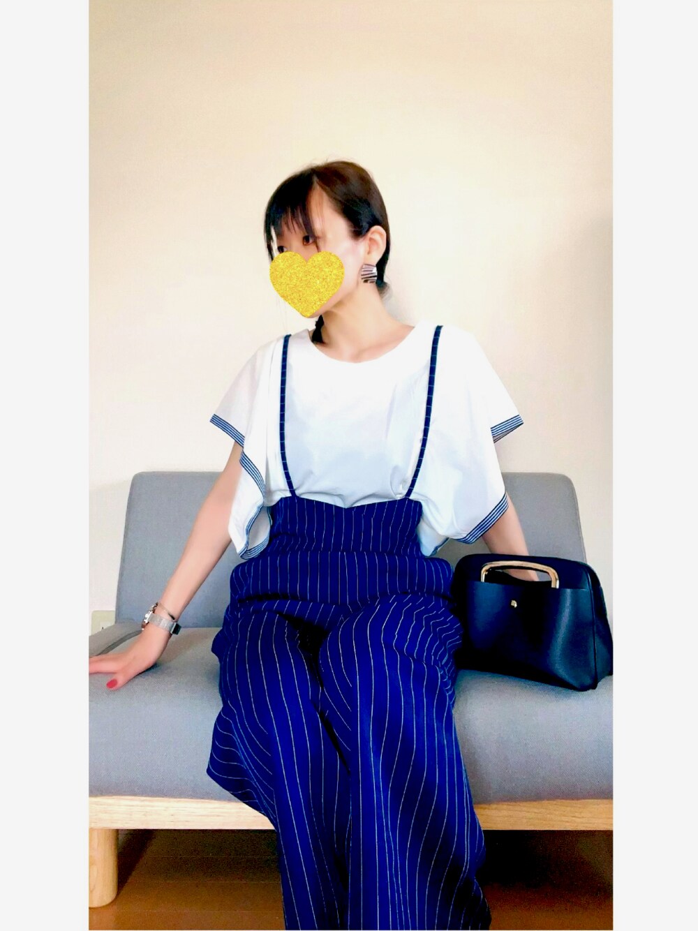 「オトナ女子、低身長女子、夏コーデ、フレアスリーブ、白ブラウス、ストライプ、サロペット、ハンドバッグ、おしゃれさんと繋がりたい」｜「PRIVATE  BEACHのアイテム（トップス、ホワイト系）」を使った、すーさんさん（レディース・153cm）の秋コーディネートの1枚目の写真