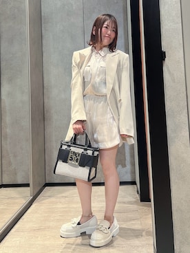 「ARMANI EXCHANGE（アルマーニエクスチェンジ）のアイテム（オールインワン・サロペット）」を使った、HIROさん（レディース・150cm）の春コーディネート