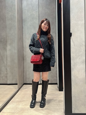 「アイテム（デニムスカート）」を使った、HIROさん（レディース・150cm）の冬コーディネート