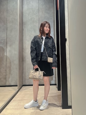 「armaniexchange」｜「アイテム（デニムジャケット）」を使った、HIROさん（レディース・150cm）の秋コーディネート