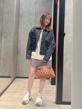 「armaniexchange」｜「アイテム（デニムジャケット）」を使った、HIROさん（レディース・150cm）の秋コーディネート